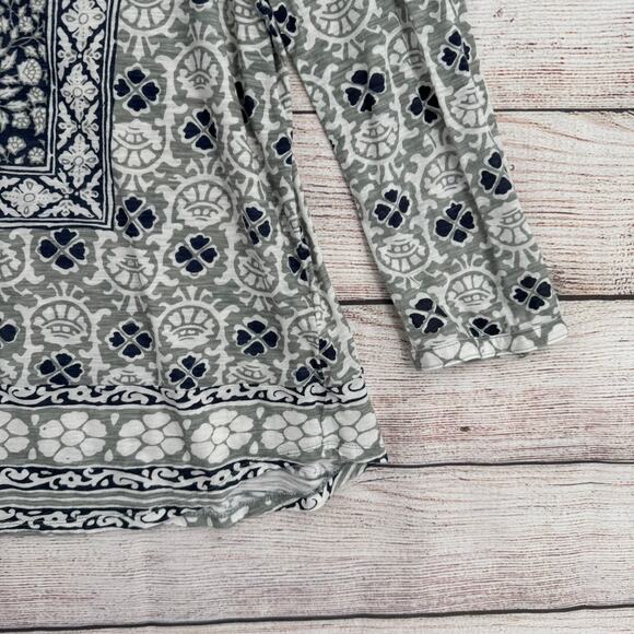 Lot of 2 Lucky Brand Floral Blouses Womens XL Black White Long Sleeve - Picture 13 of 16